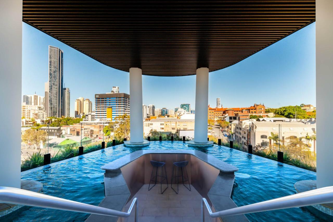 Fv 브리즈번 바이 페퍼스 아파트 호텔 외부 사진 The pool at the top of the building