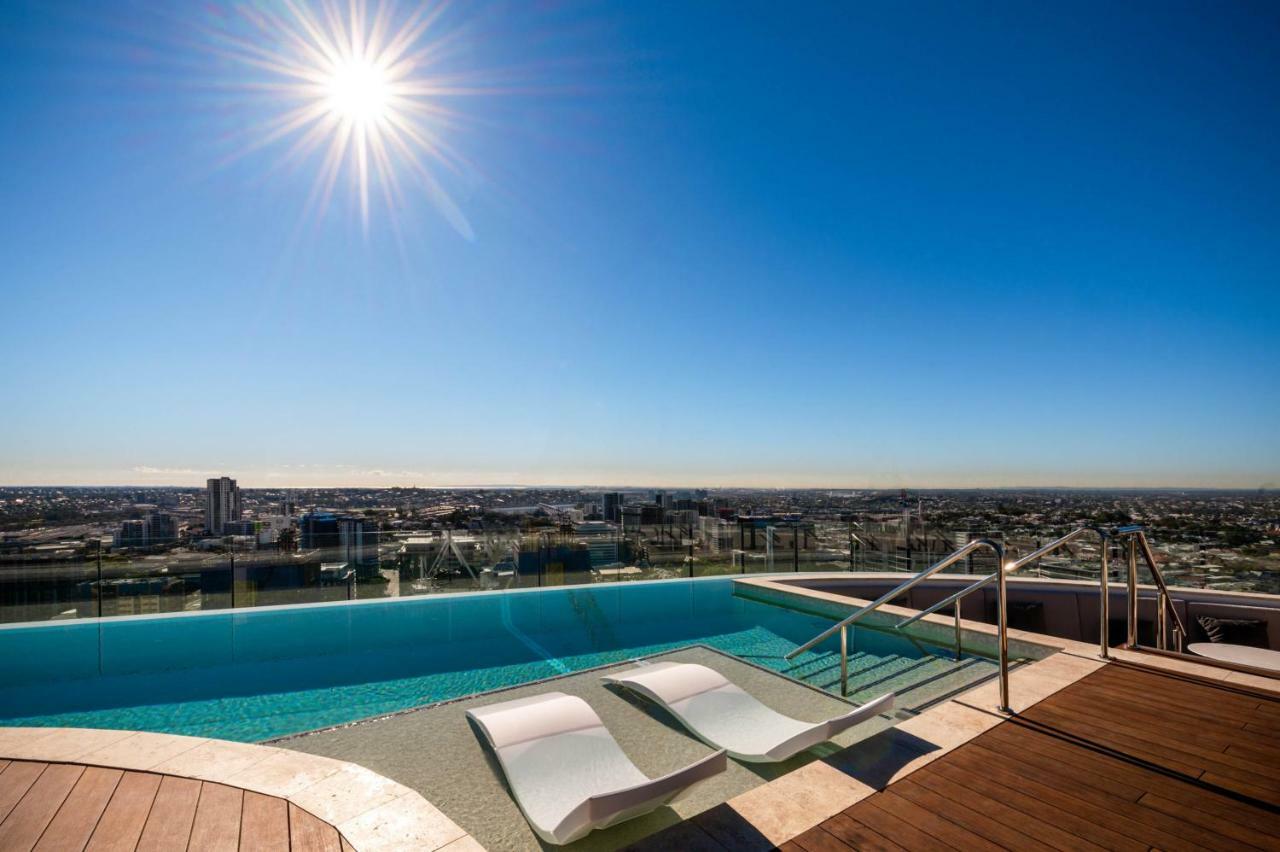 Fv 브리즈번 바이 페퍼스 아파트 호텔 외부 사진 Skyline pool
